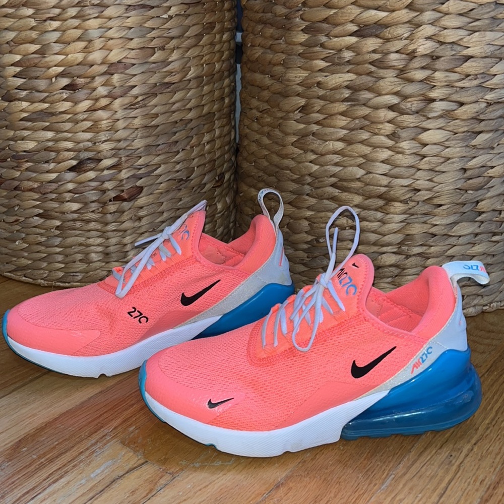 Nike Air Max 270